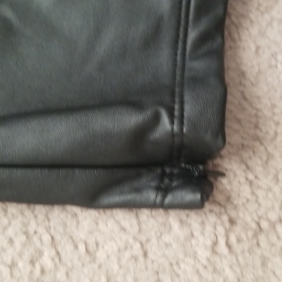 Threadsence Women's Faux Leather Leggings - Picture 4 of 16